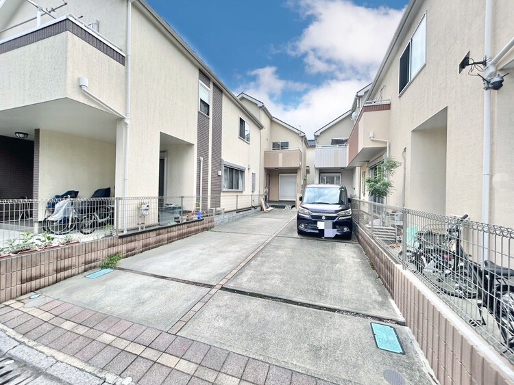 外観 現地に足をお運びいただいた際には、周辺散策などをお勧めいたします。