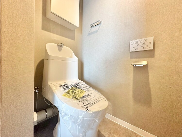 トイレ 暮らしの中のさりげないひとときの快適さにも、こだわりを、持って設備を配しております。