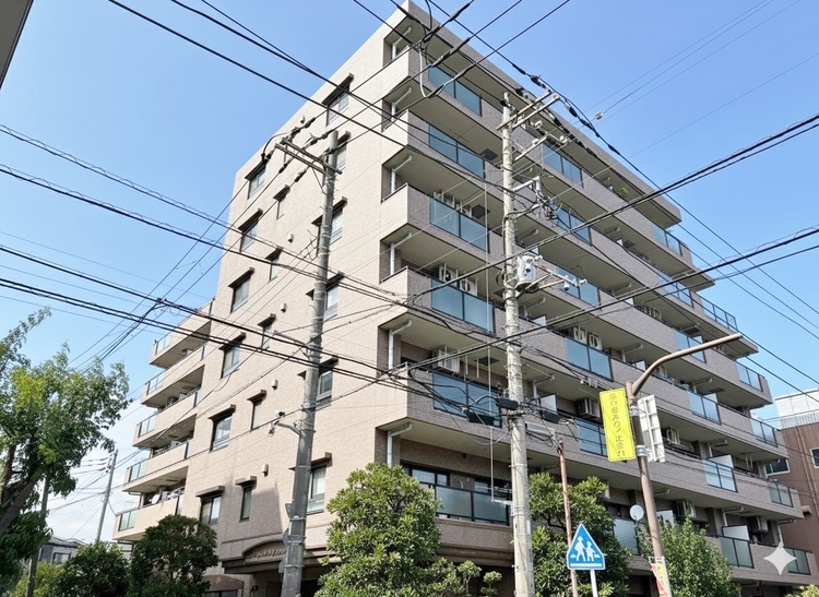 外観 資料には掲載していない情報が、現地にはたくさんあります。是非一度、現地をご確認ください。