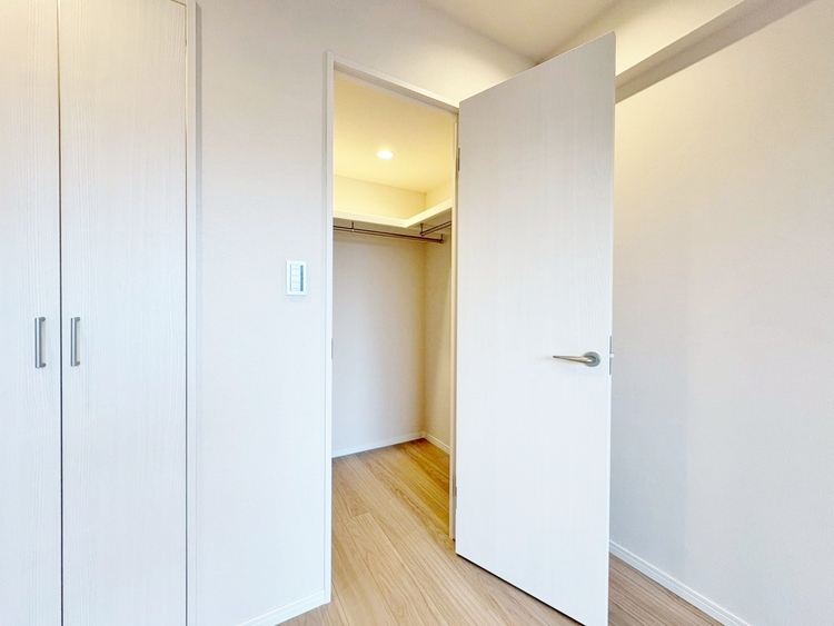 収納 居室にはクローゼットがあり、荷物もスッキリ収納して快適にお過ごしいただけます。