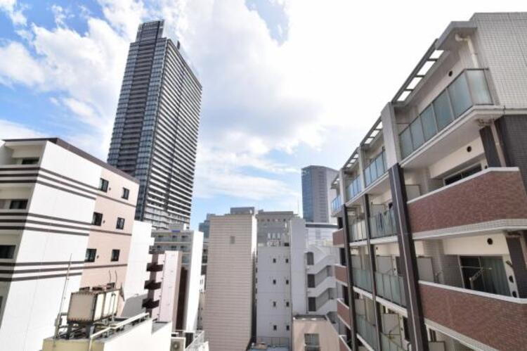 その他 この街ならではの美しい風景と、ここから紡がれる物語が始まります。 