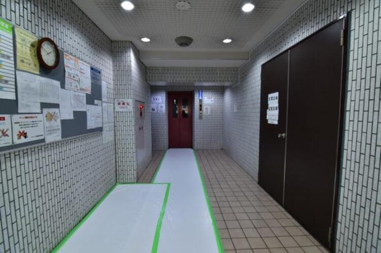 その他 ロビーは、まさに顔となる場所。シンプルながらも格調高い雰囲気を漂わせて上質な空間。 