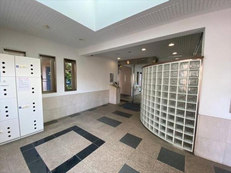 エントランス 管理が行き届いた清潔感のあるエントランス。