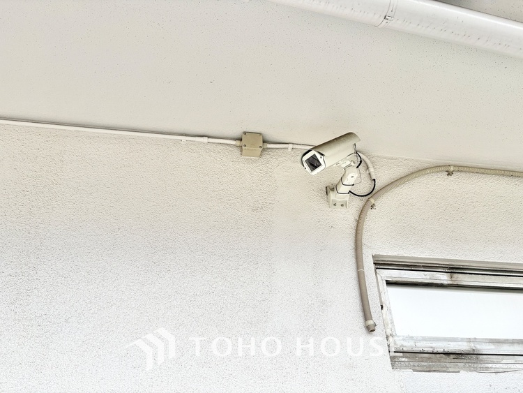 トイレ 【some philosophy was born from here】思索もできる空間。トイレのそんな側面も評価されていい時代かなと。