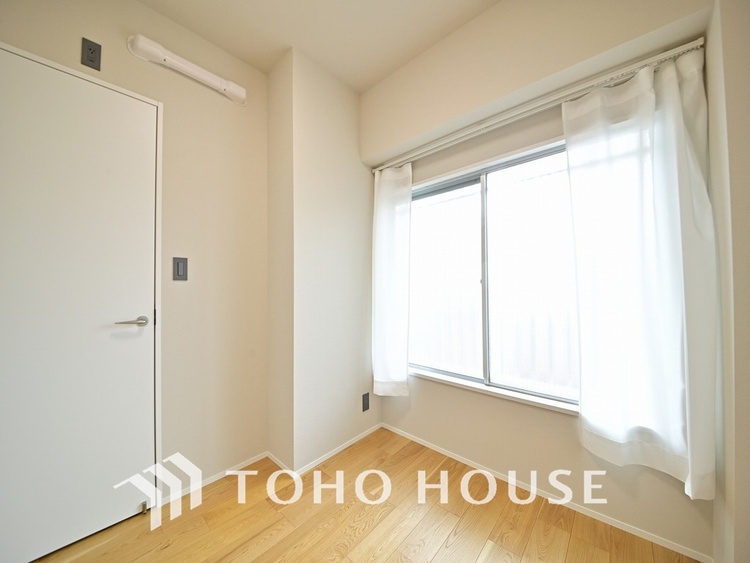 内装 1日の疲れを癒し、心地よく寛げるようゆったりとした広さをしています