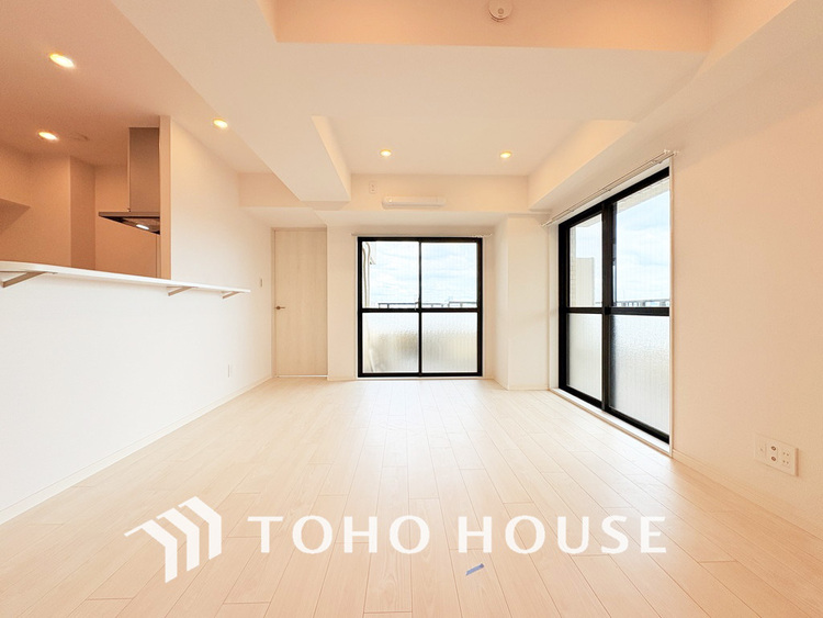 内装 ゆったりとくつろげる上質なリビングダイニング