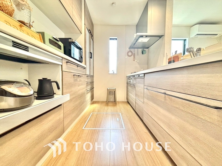 キッチン ◆食洗機◆お子様の面倒を見れる時間が増え時短になります。加えて手荒れも防げてしかも節水が高い為、大変人気があり重宝します。