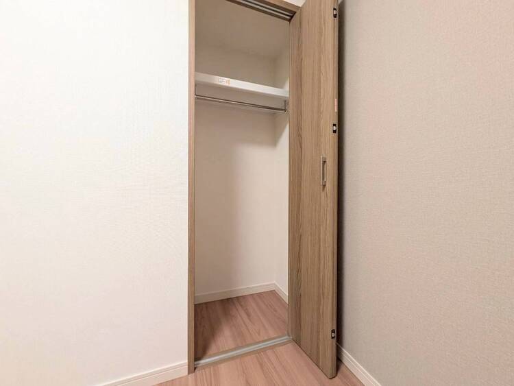 その他 収納スペースが付いていて、お部屋を広く使っていただけます。