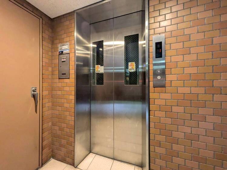 その他 エレベーター完備のため荷物が多くなっても安心。