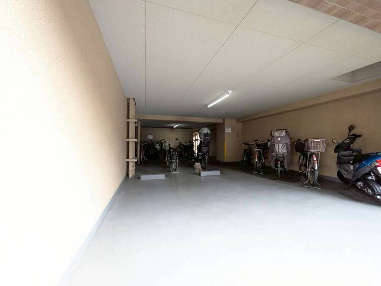 その他 駐車スペースが嬉しいですね。※空き状況は都度ご確認下さい。