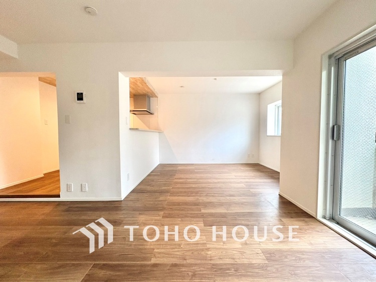 内装 【LIVING】◆家族◆愛する家族を一目で見渡せる。家族が集う空間。永遠に続く幸せな毎日を、ここで。