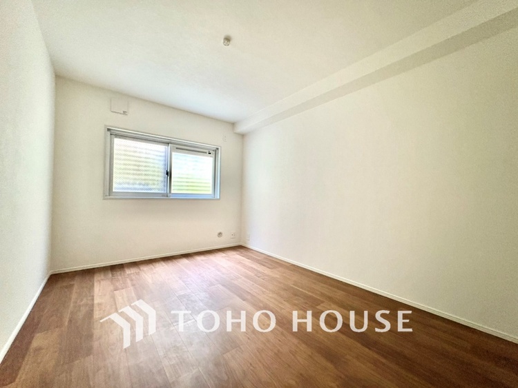 内装 【PRIVATE ROOM】◆快適◆な暮らしに不可欠な収納スペース。快適さとともに思い出も詰まっていく。