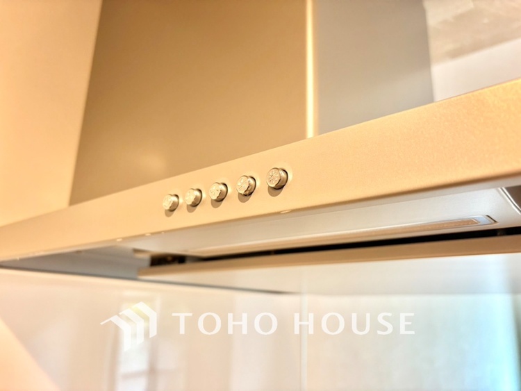 その他 【KITCHEN】◆開放的◆後片付けが楽なシステムキッチン。収納スペースの充実！