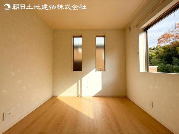 内装 すぐの見学や資料請求などお気軽にお問い合わせお待ちしております