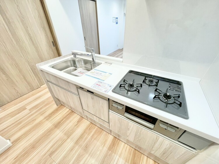 居間 過ごす時間が、たくさんの思い出として紡がれていく場所。