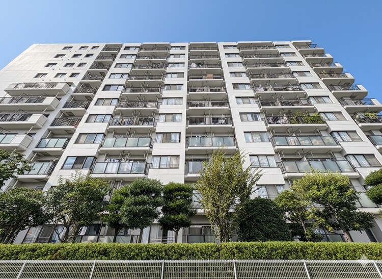 外観 資料には掲載していない情報が、現地にはたくさんあります。是非一度、現地をご確認ください。