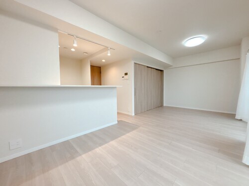 コスモ市川ガーデンコートの画像