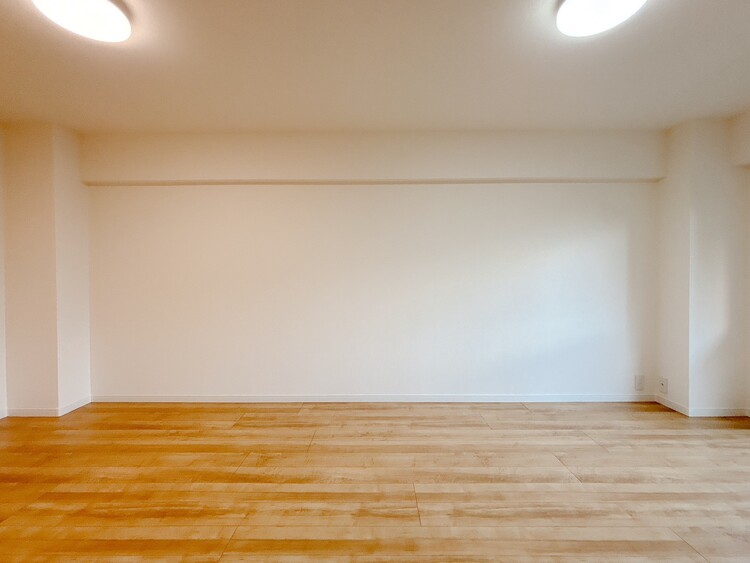 居間 居心地の良い空気感は、暮らしのステージを彩り、心からのやすらぎと満足感を与えてくれます。