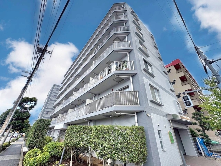 外観 資料には掲載していない情報が、現地にはたくさんあります。是非一度、現地をご確認ください。