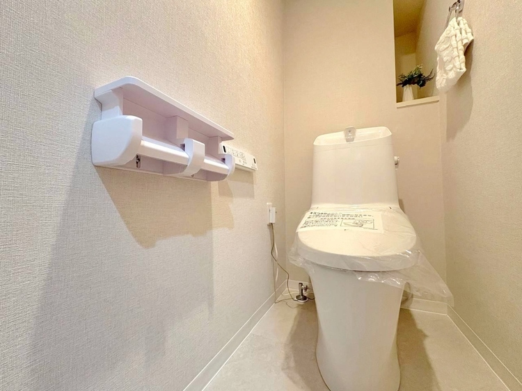 トイレ 暮らしの中のさりげないひとときの快適さにも、こだわりを、持って設備を配しております。