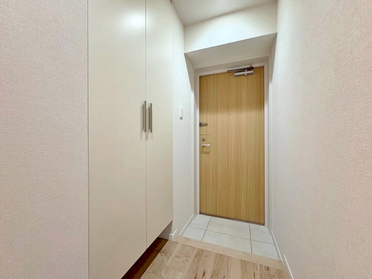 玄関 シューズボックスを完備した玄関です。