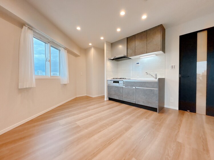 居間 豊かな居住性と、安心感を満たすクオリティが見事に調和した住空間。