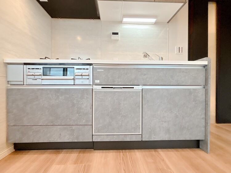 キッチン 洗練されたスタイリッシュなデザイン性と使いやすさを備えた仕様。