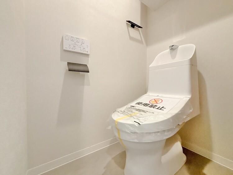 トイレ 暮らしの中のさりげないひとときの快適さにも、こだわりを、持って設備を配しております。