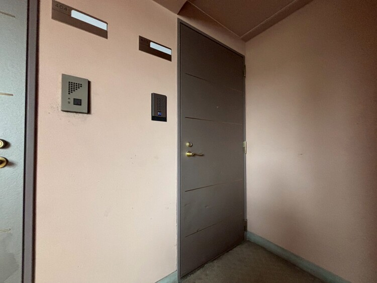 玄関 玄関を開ければ、そこは安らぎのご自宅。