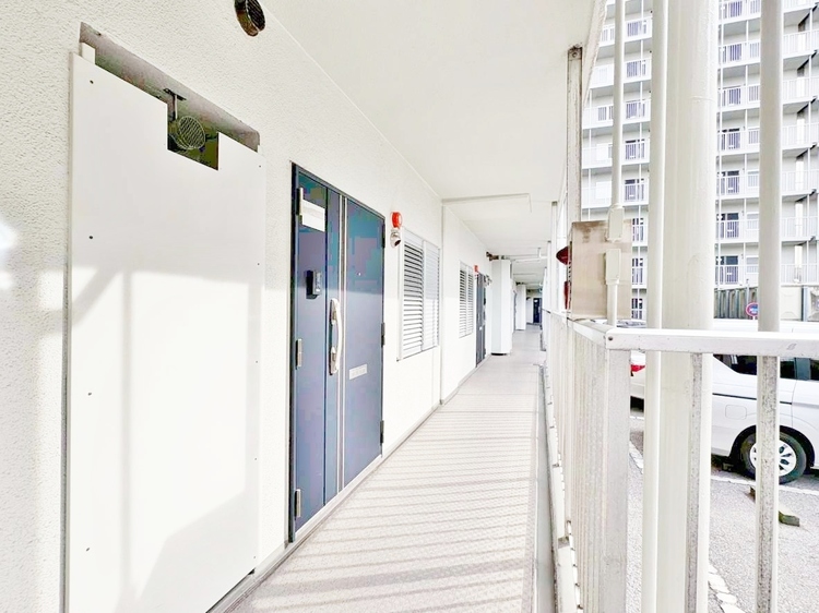 玄関 玄関を開ければ、そこは安らぎのご自宅。