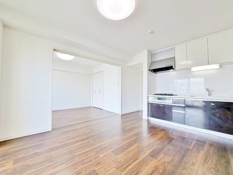 居間 「空間が織り成すひとつ先の住み心地」を演出します。