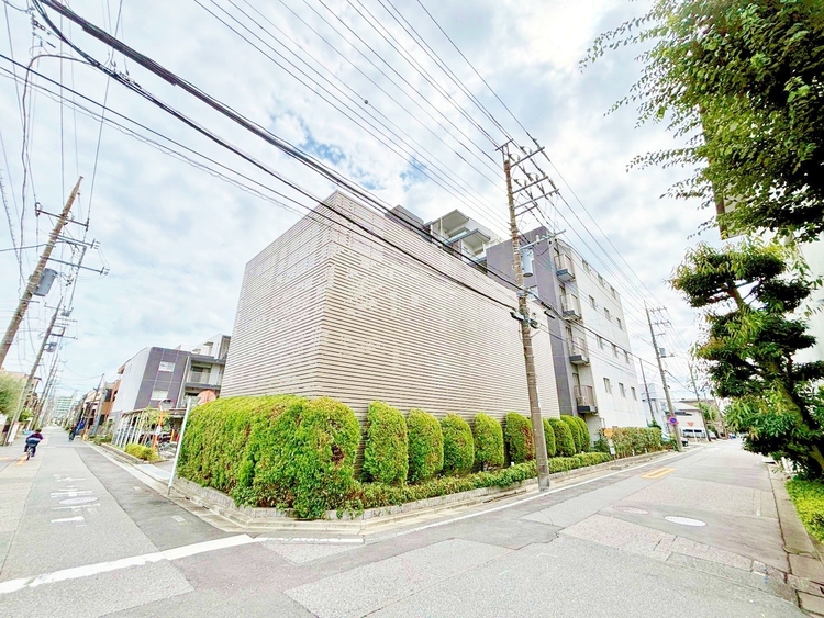 外観 現地に足をお運びいただいた際には、周辺散策などをお勧めいたします。