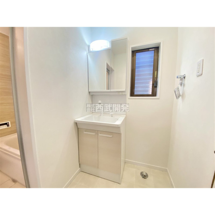 洗面 シャワーヘッドが付いているので、お掃除も簡単にできます。