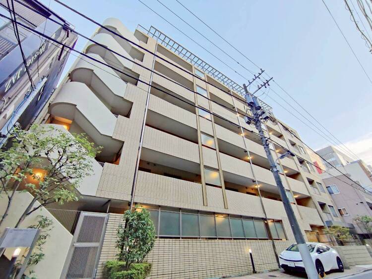 その他 飽きのこないシンプルモダンな外観です。