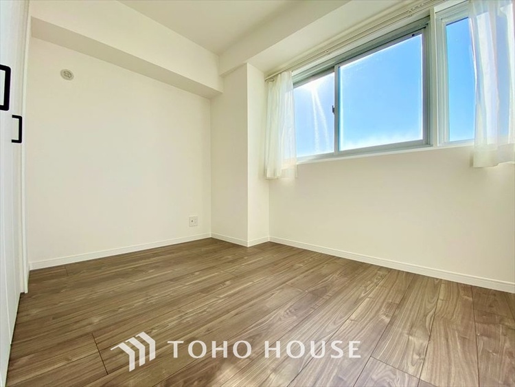 内装 【PRIVATE ROOM】◆快適◆な暮らしに不可欠な収納スペース。快適さとともに思い出も詰まっていく。