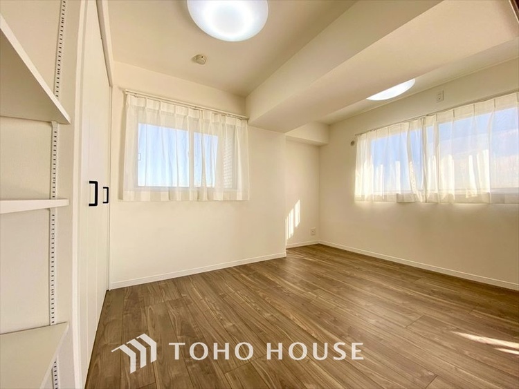 内装 【PRIVATE ROOM】◆プライベートな時間◆最高な暮らしにはこの空間が必要。家族のふれあいも大切にしつつ、自分の空間も大切にしたい。