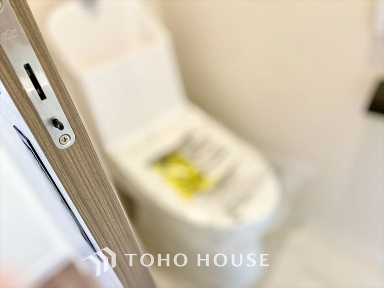 トイレ 【TOILET】◆快適◆な生活に不可欠。節水型の高性能トイレを新設。