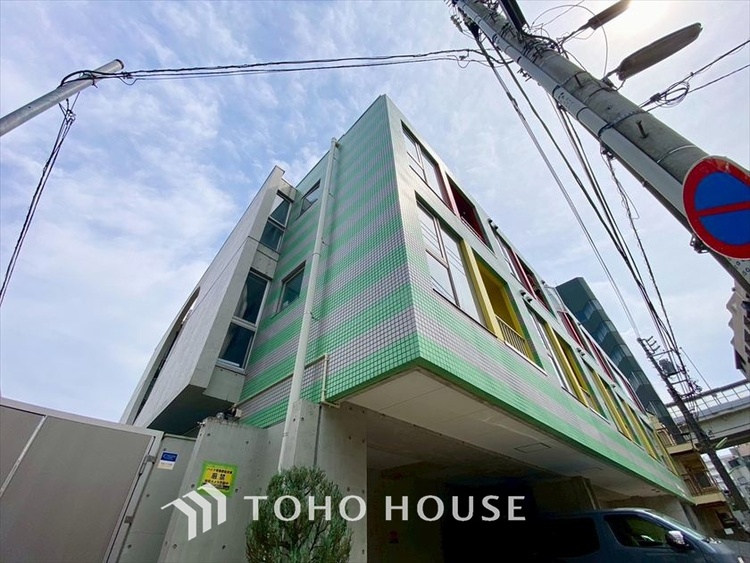 その他 【BALCONY】◆BLUE SKY◆自然の心地よさに包まれる。大開口の外に広がるのは爽やかな青空。