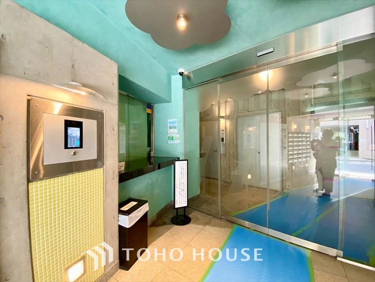 玄関 現在改装中◆家の顔◆玄関は家の顔。収納上手は玄関を制する。