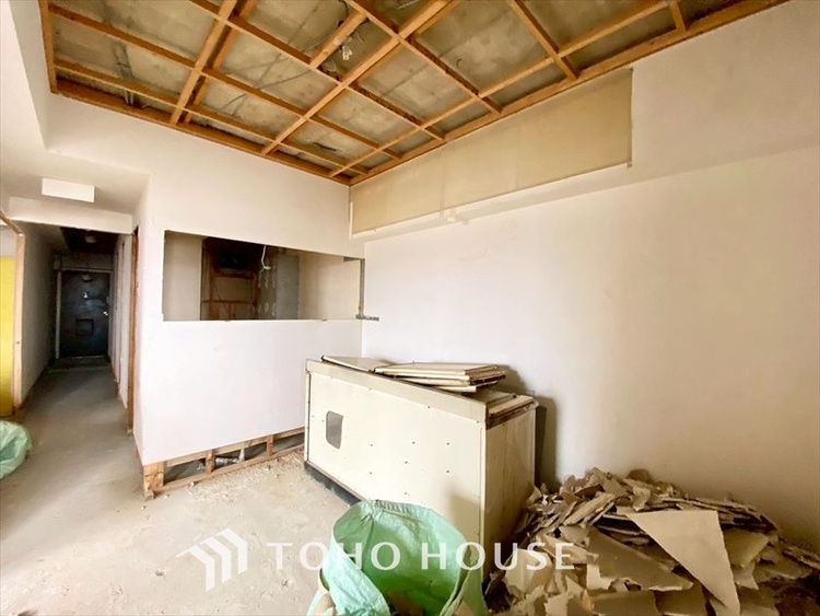 内装 現在改装中◆家族◆愛する家族を一目で見渡せる。家族が集う空間。永遠に続く幸せな毎日を、ここで。