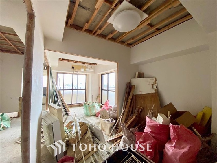 内装 現在改装中◆プライベートな時間◆最高な暮らしにはこの空間が必要。家族のふれあいも大切にしつつ、自分の空間も大切にしたい。