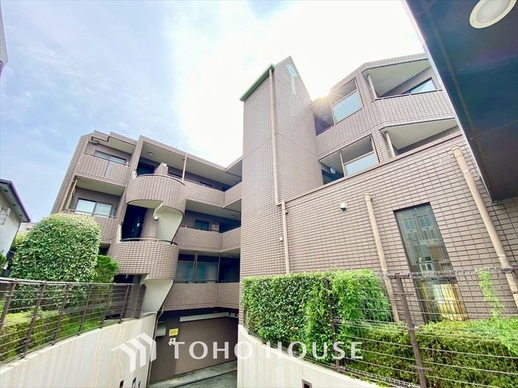 その他 【ENTRANCE】◆安心◆して歩ける。安心して家族の帰りを待てる。そんな安心を感じさせる住環境。