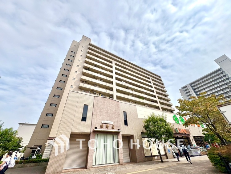 外観 【APPEARANCE】◆住む喜び、楽しさ、感動◆を君と共有したい。いつまでもずっと家族を見渡せるこの広い空間で。