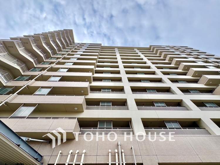 外観 【ENTRANCE】◆安心◆して歩ける。安心して家族の帰りを待てる。そんな安心を感じさせる住環境。