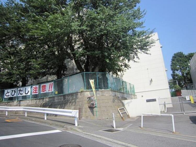 周辺 田奈小学校まで約150ｍ