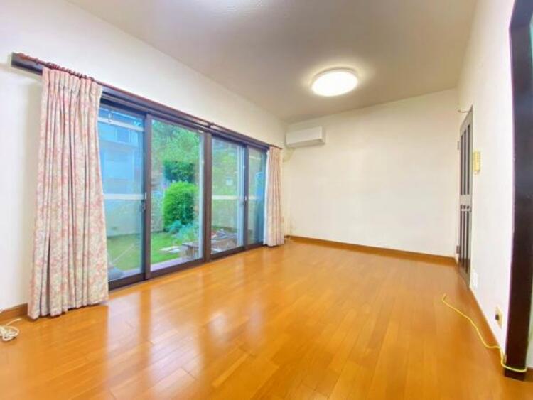 居間 【2025年9月撮影】