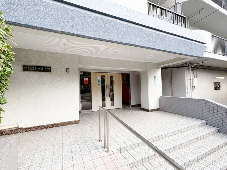 エントランス 外と内をつなぐエントランスは、まさに顔となる場所。