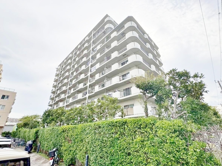 外観 現地に足をお運びいただいた際には、周辺散策などをお勧めいたします。