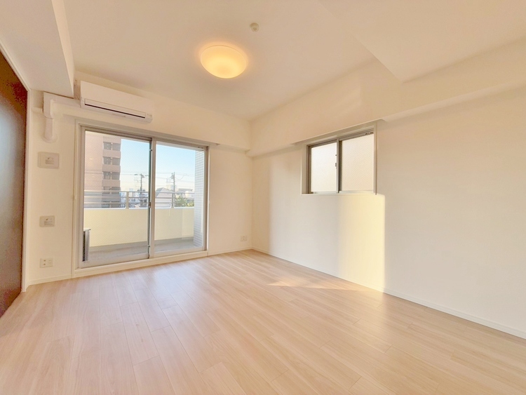 居間 過ごす時間が、たくさんの思い出として紡がれていく場所。