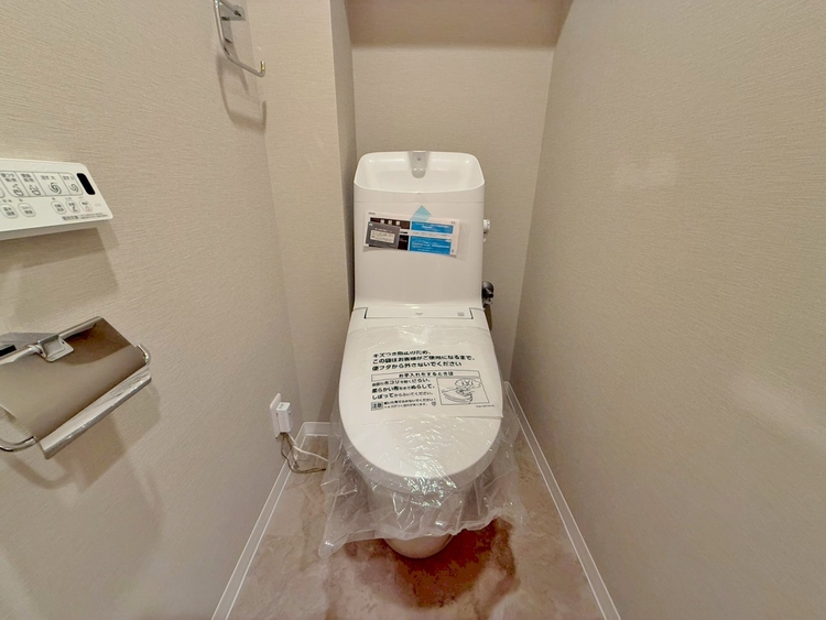 トイレ 暮らしの中のさりげないひとときの快適さにも、こだわりを、持って設備を配しております。